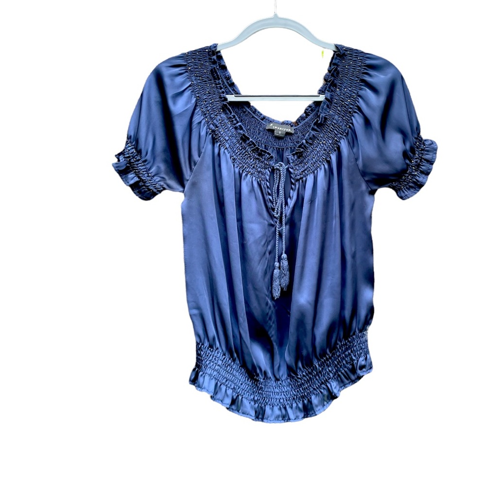 FREE WITH BUNDLE {GUC} [Forever 21 ] {Navy} [“Silk” Blouse] {Small}